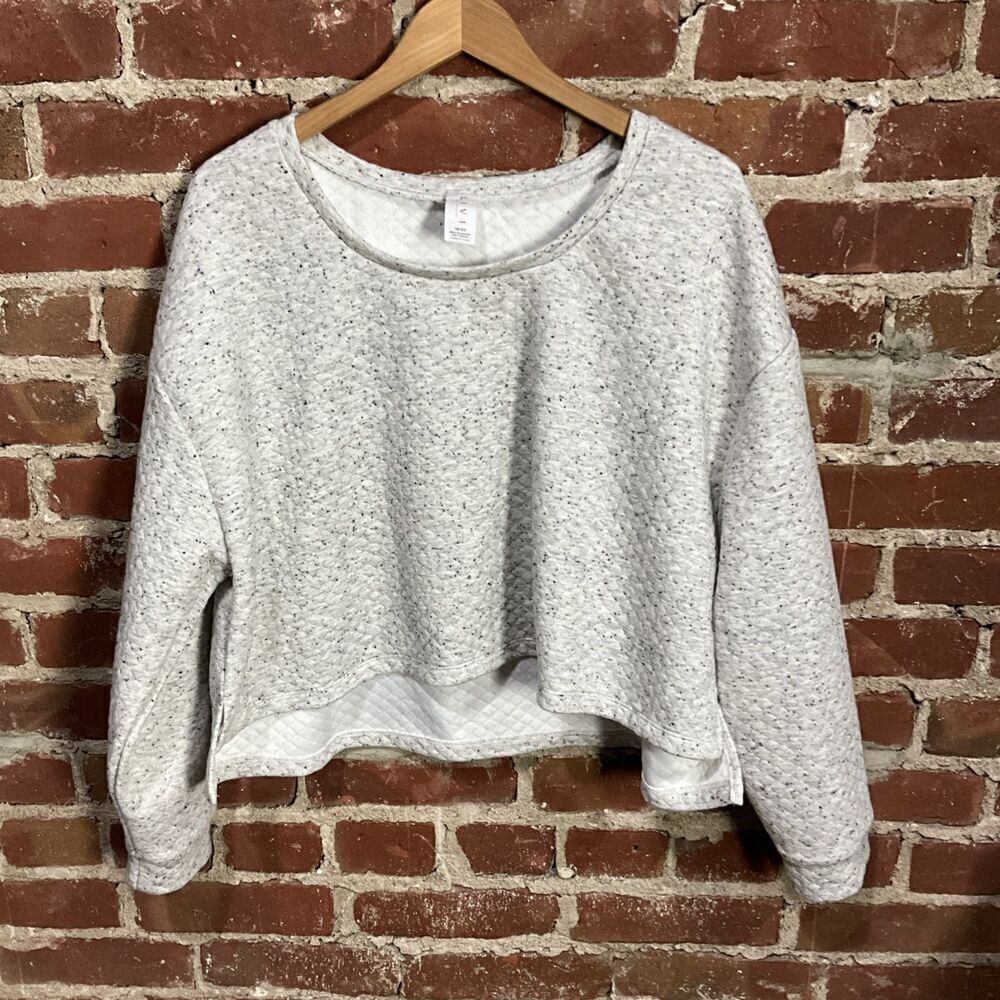 Livi Lane Bryant Women Sweatshirt 18/20 Gray Cropped Quilted Speckled